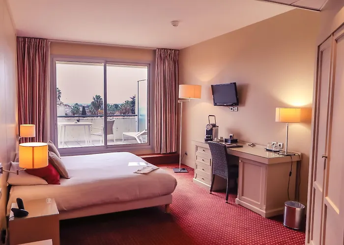 Casino Des Palmiers Otel Hyères