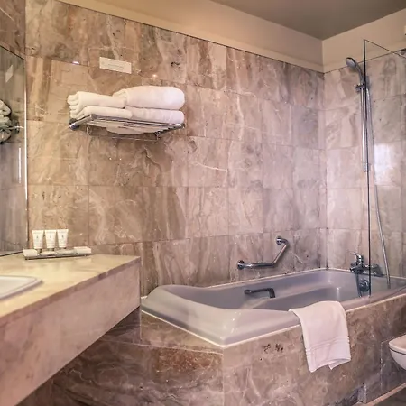 Casino Des Palmiers Hotel Hyères