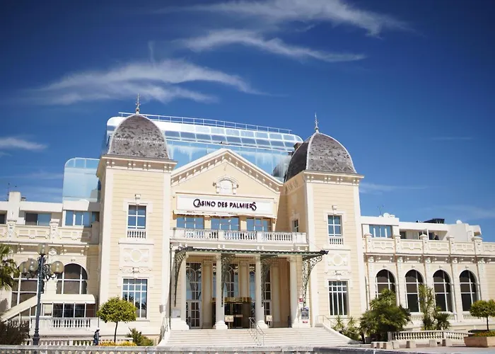 Casino Des Palmiers 4* Ιέρ