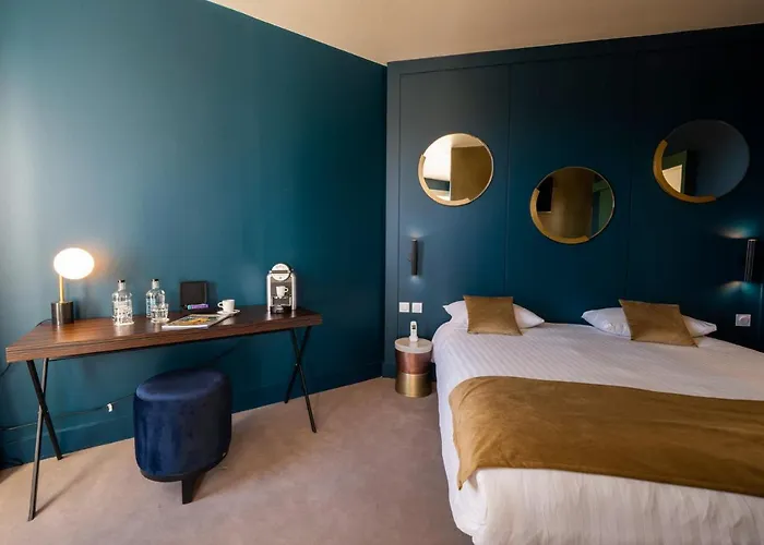 Casino Des Palmiers 4* Ιέρ