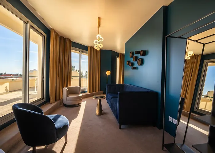 Otel Casino Des Palmiers